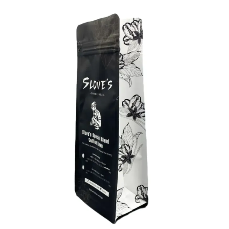 pouch packing polythene
